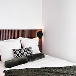 Récent Avec Terrasse Airbus Aéroport * Colomiers