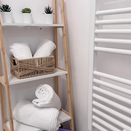 Recent Avec Terrasse Airbus Aeroport * كولومييه