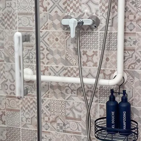 アパート Recent Avec Terrasse Airbus Aeroport *