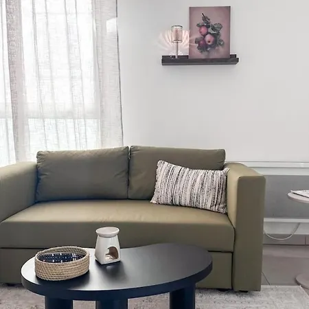 アパート Recent Avec Terrasse Airbus Aeroport *